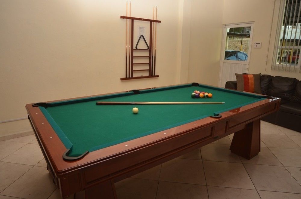Howard Johnson Avenida Hotel 3*