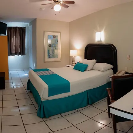 Howard Johnson By Wyndham Guanajuato Leon Avenida Exterior foto
