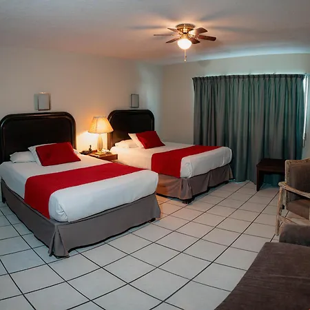 Howard Johnson By Wyndham Guanajuato Leon Avenida Exterior foto