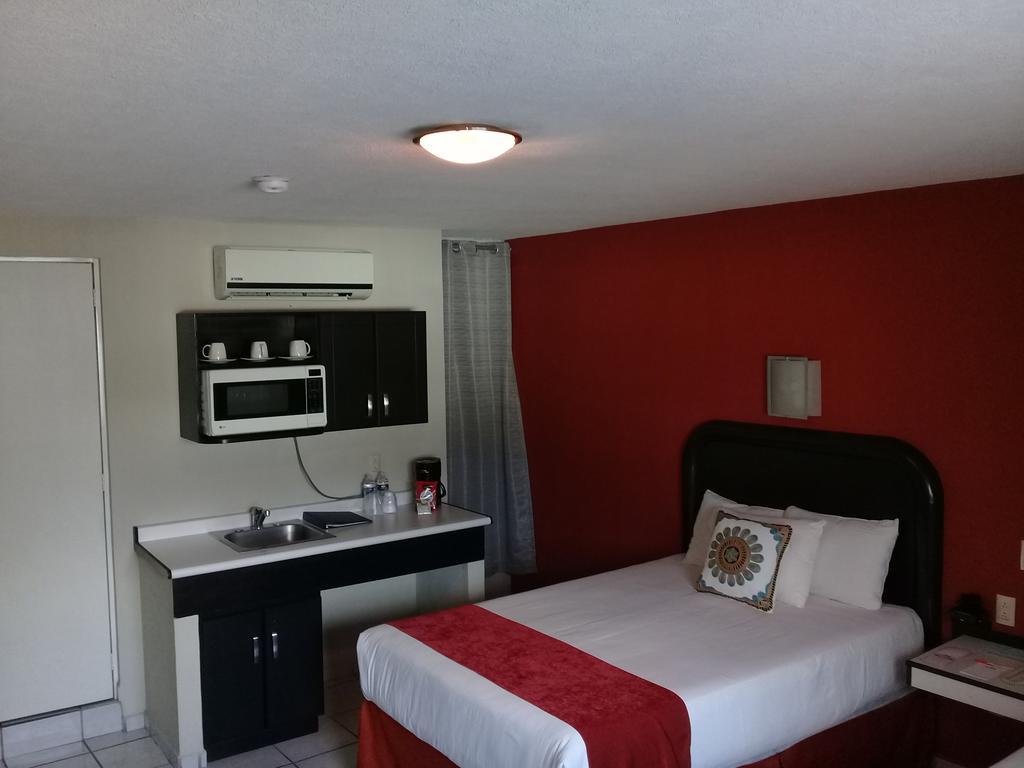 Howard Johnson By Wyndham Guanajuato Avenida Hotel León